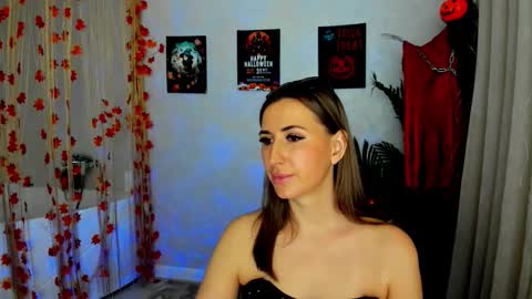 Olivia online show from 10/26/25, 03:34