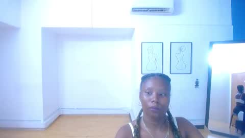 goldenn_ass1 online show from 02/28/25, 08:39
