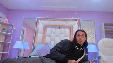 goldentemptation_ online show from 05/11/26, 07:55