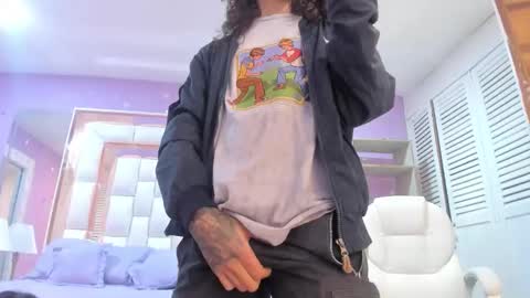 goldentemptation_ online show from 06/08/26, 07:36