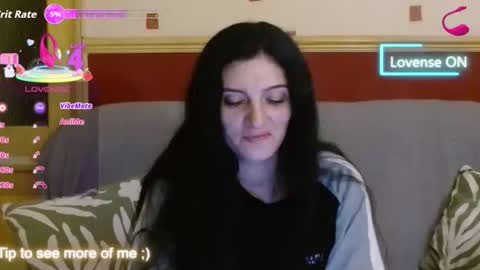 goldgirl89763 online show from 10/26/25, 12:05