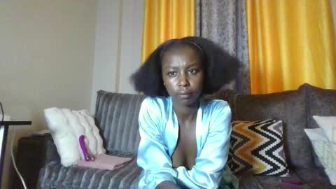 Snapshot of goldiecandy chatting on 02/12/26, 05:35 goldiecandy online show from 02/12/26, 05:35