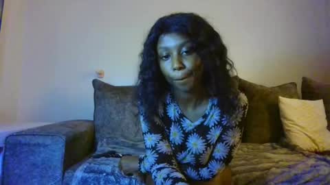 Snapshot of goldiecandy chatting on 04/18/26, 12:31 goldiecandy online show from 04/18/26, 12:31