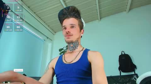 Snapshot of goldy_loyal99 chatting on 10/18/25, 07:36 Goldy Loyal93 online show from 10/18/25, 07:36