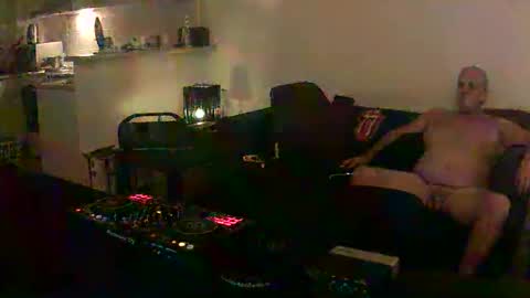 goldyguy011 online show from 05/17/26, 03:19