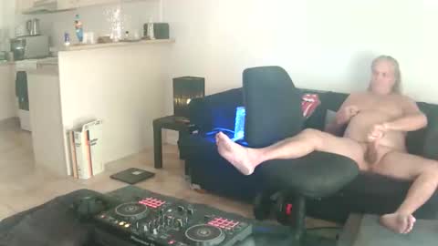 goldyguy011 online show from 06/01/26, 02:02