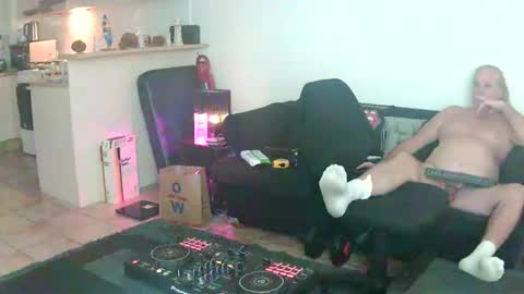 goldyguy011 online show from 06/08/26, 09:15