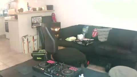 goldyguy011 online show from 06/14/26, 02:24