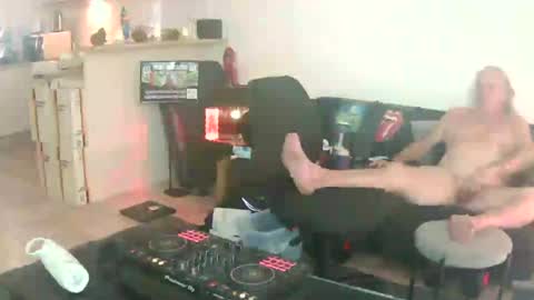goldyguy011 online show from 06/26/26, 02:38