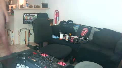 goldyguy011 online show from 07/19/26, 11:58