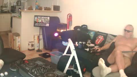 goldyguy011 online show from 07/24/26, 05:55