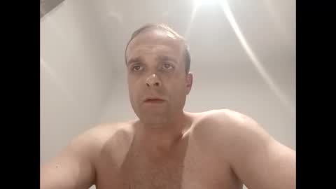 Snapshot of golemkur25 chatting on 05/04/26, 09:33 golemkur25 online show from 05/04/26, 09:33