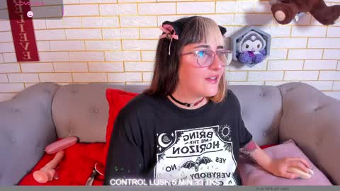 Snapshot of gomory_kitty chatting on 04/06/26, 05:14 gomory_kitty online show from 04/06/26, 05:14