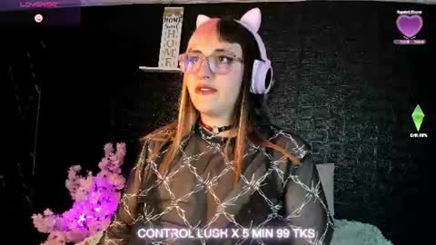 Snapshot of gomory_kitty chatting on 06/09/26, 01:23 gomory_kitty online show from 06/09/26, 01:23