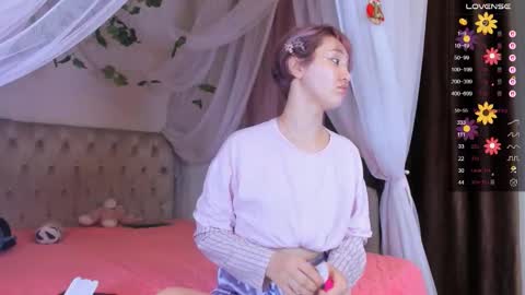 Snapshot of gongjulee chatting on 12/15/25, 01:43 gongjulee online show from 12/15/25, 01:43