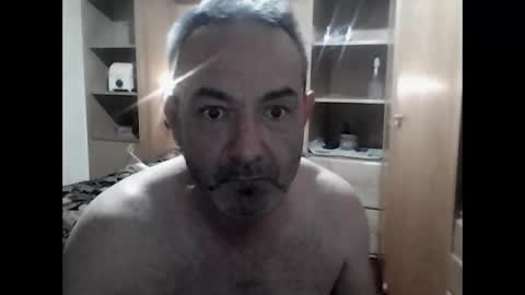 gonzalo online show from 12/30/24, 01:58
