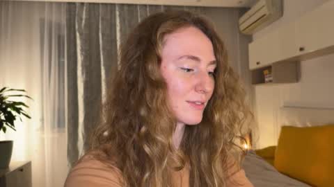 Polly online show from 11/30/25, 05:17