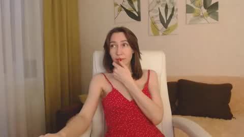 Snapshot of good_glamorgirl chatting on 02/17/25, 12:05 Good GlamorGirl online show from 02/17/25, 12:05