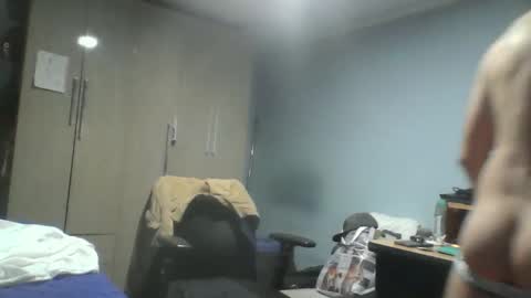 Snapshot of goodfumes chatting on 02/02/25, 08:35 goodfumes online show from 02/02/25, 08:35