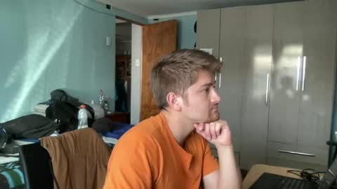 Snapshot of goodfumes chatting on 09/10/25, 07:47 goodfumes online show from 09/10/25, 07:47