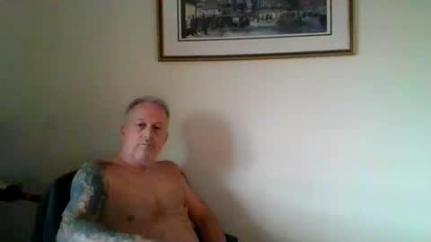 Snapshot of goodgriefnotagain chatting on 10/27/25, 04:11 Goodgriefnotagain online show from 10/27/25, 04:11
