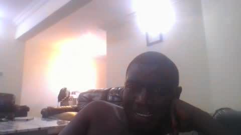 Snapshot of gorashado chatting on 10/19/25, 10:16 Sexy Black Model online show from 10/19/25, 10:16