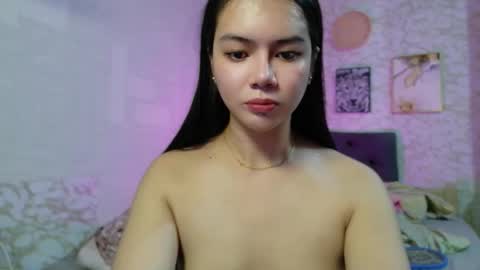Snapshot of gorgeneviev69 chatting on 03/11/26, 07:03 geneviev online show from 03/11/26, 07:03