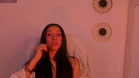 Rose  online show from 12/10/24, 09:33