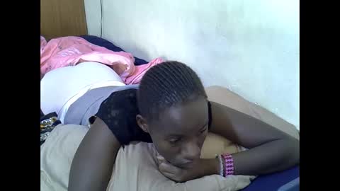 Snapshot of gorgeous_maya1 chatting on 10/19/25, 04:35 gorgeous_maya1 online show from 10/19/25, 04:35