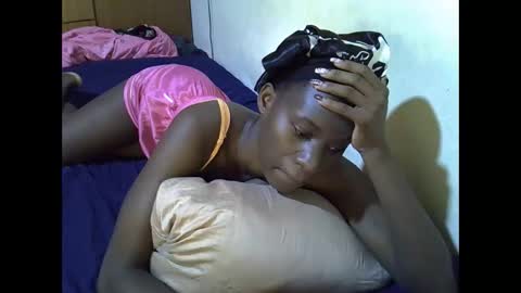 gorgeous_maya1 online show from 12/05/25, 03:15