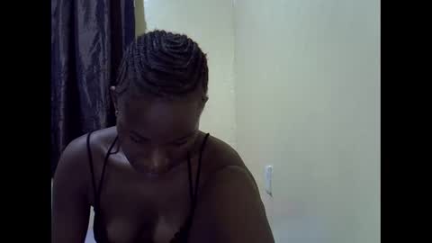 gorgeous_maya1 online show from 05/13/26, 10:49