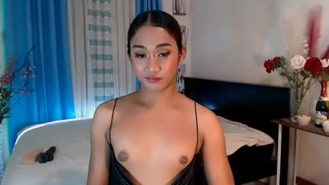 gorgeous_nicole online show from 01/02/25, 10:11