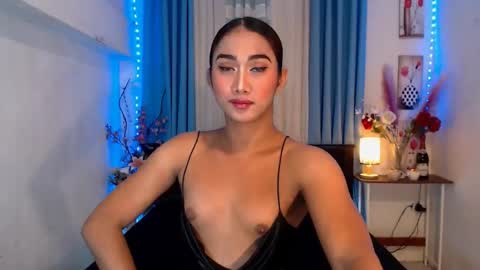 gorgeous_nicole online show from 01/07/25, 07:49