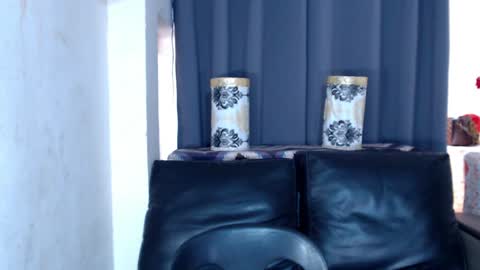 gorgeous_nicole online show from 02/05/25, 01:04