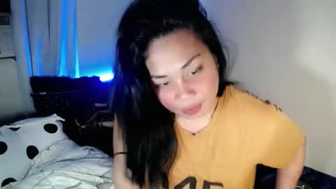 Snapshot of gorgeous_rica chatting on 03/07/26, 12:02 Rica online show from 03/07/26, 12:02