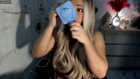 Amanda rose online show from 12/28/24, 01:50