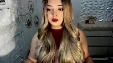 Amanda rose online show from 10/17/25, 09:01