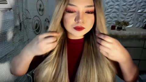 Amanda rose online show from 11/30/25, 08:02