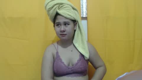 gorgeousasianmyra online show from 03/02/25, 09:22