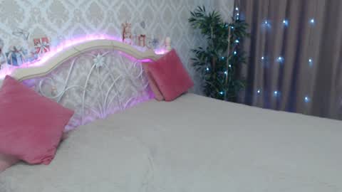 gorgeousline online show from 12/03/24, 02:36