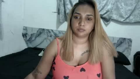 Snapshot of gorgeouslips10 chatting on 04/15/26, 06:04 gorgeouslips10 online show from 04/15/26, 06:04
