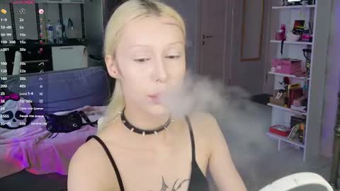 Violeta online show from 06/29/26, 09:37