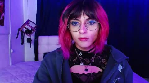 goth_minerva online show from 11/03/25, 01:12