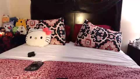 Snapshot of gothbaby305 chatting on 12/02/25, 05:46 gothbaby305 online show from 12/02/25, 05:46