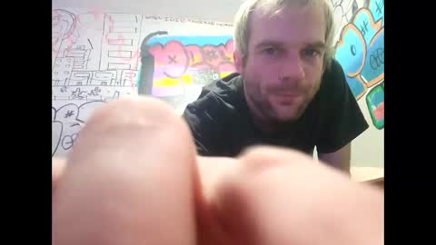 gothboityplz online show from 11/07/25, 08:25