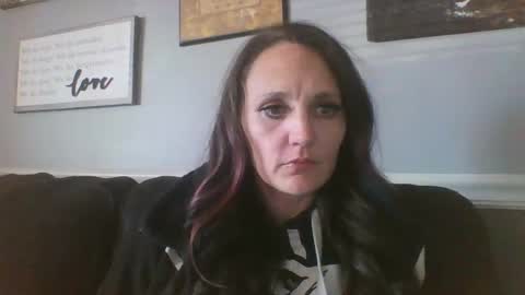 Snapshot of gotherwet69 chatting on 01/01/25, 06:38 online show from 01/01/25, 06:38