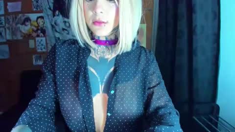 Snapshot of gothic9goddes chatting on 01/06/25, 04:47 GG online show from 01/06/25, 04:47