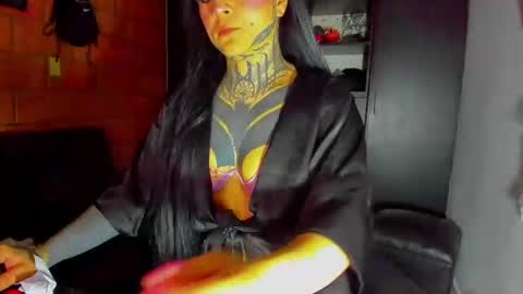 Snapshot of gothic9goddes chatting on 11/02/25, 11:29 GG online show from 11/02/25, 11:29