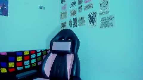 Snapshot of gothic9goddes chatting on 01/15/26, 10:57 GG online show from 01/15/26, 10:57