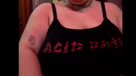 Snapshot of gothicc_goddess chatting on 10/20/25, 12:22 Goddess Jane online show from 10/20/25, 12:22